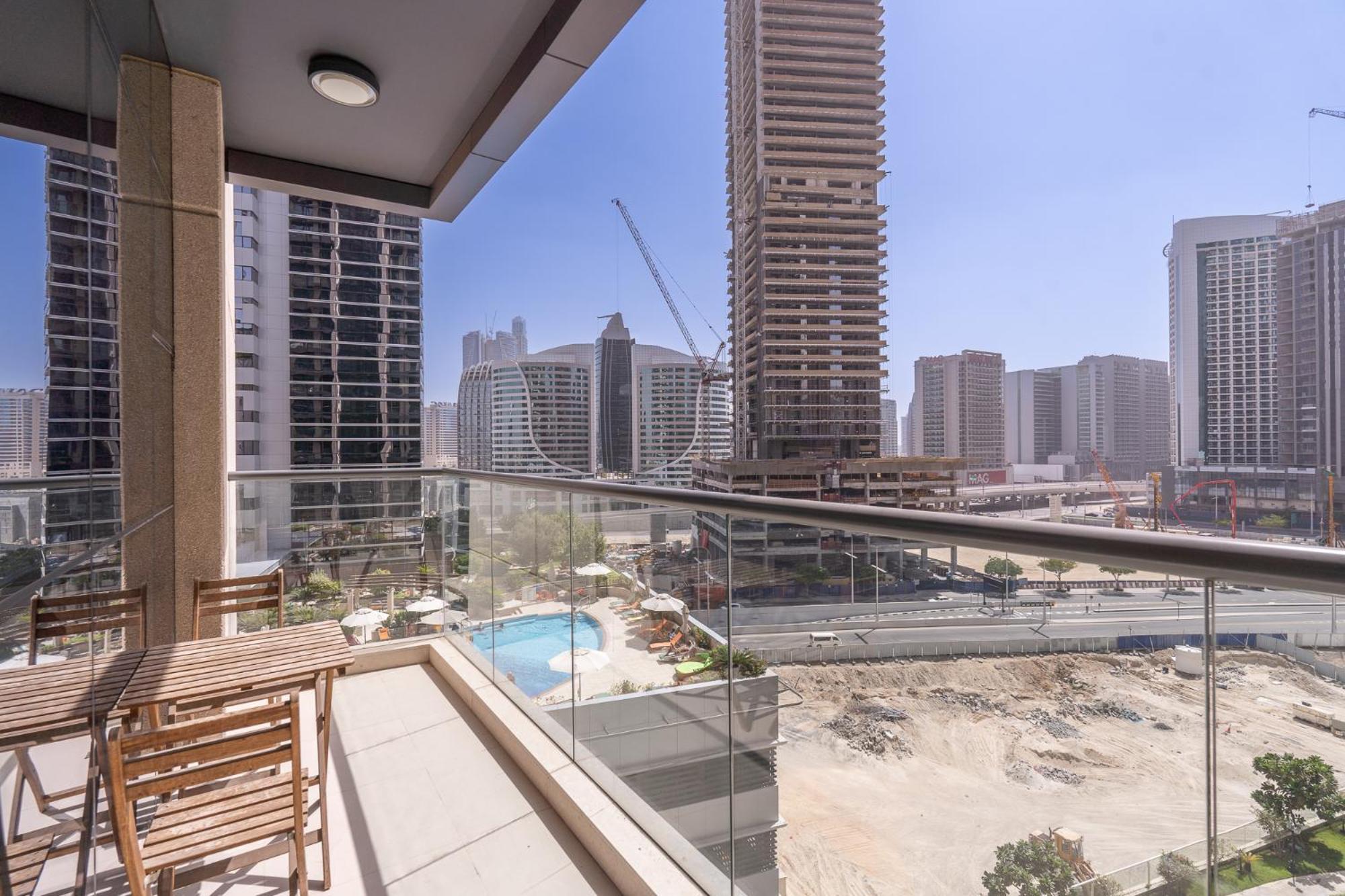 Heaven Crest Downtown - 3 Bedroom 2 Minute Walk To Mall And Burj Khalifa Apartment Dubai