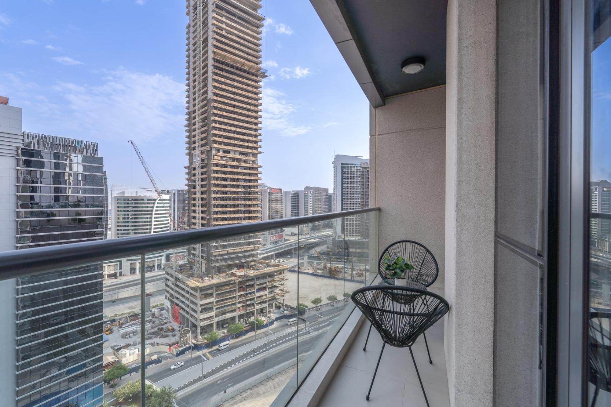 Heaven Crest Downtown - 3 Bedroom 2 Minute Walk To Mall And Burj Khalifa Apartment *