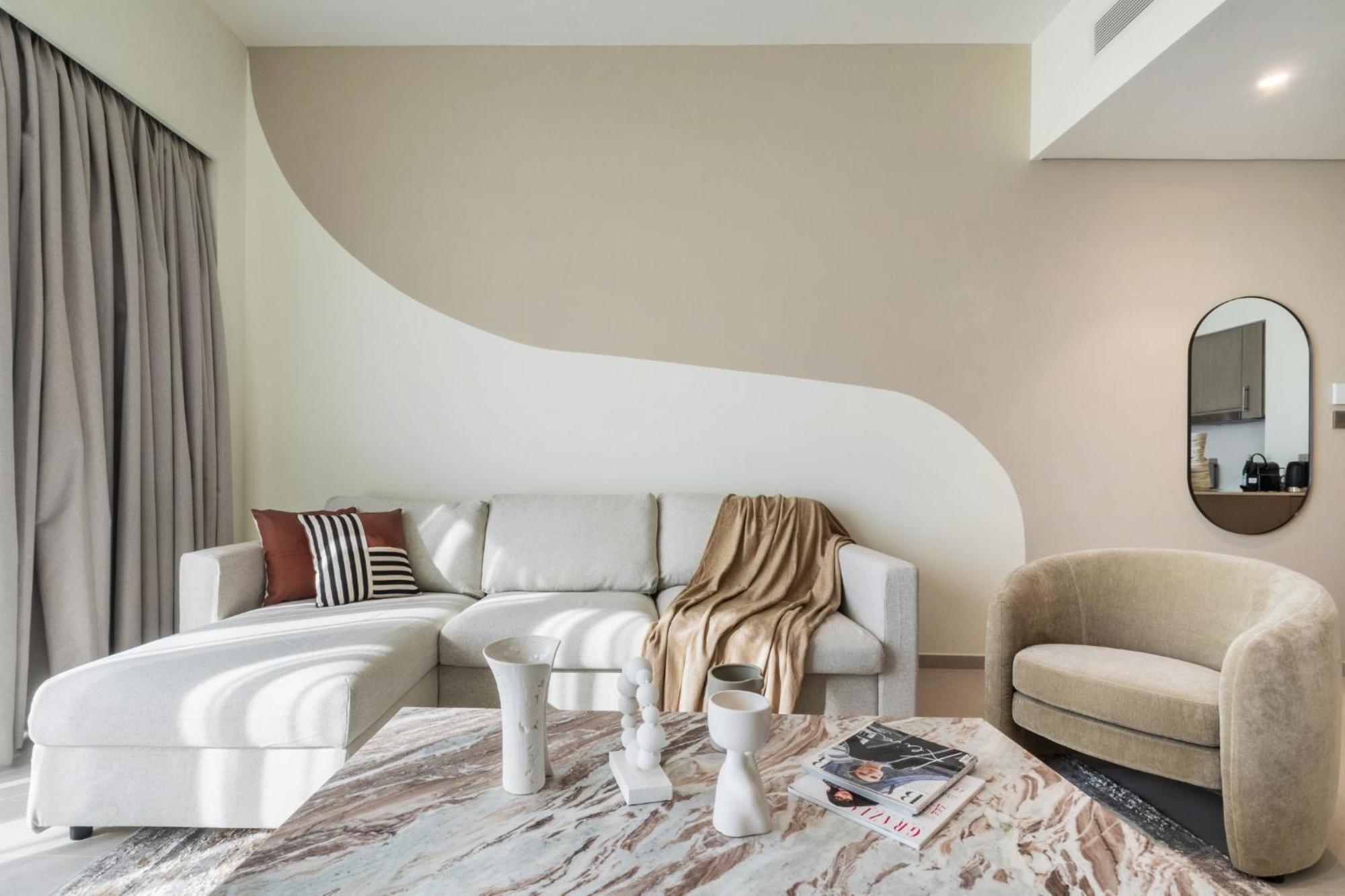 The Smart Concierge - Signature Grande Apartment Dubai