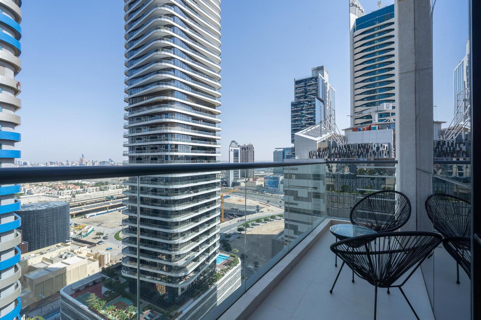 Heaven Crest Downtown - 3 Bedroom 2 Minute Walk To Mall And Burj Khalifa Apartment Dubai