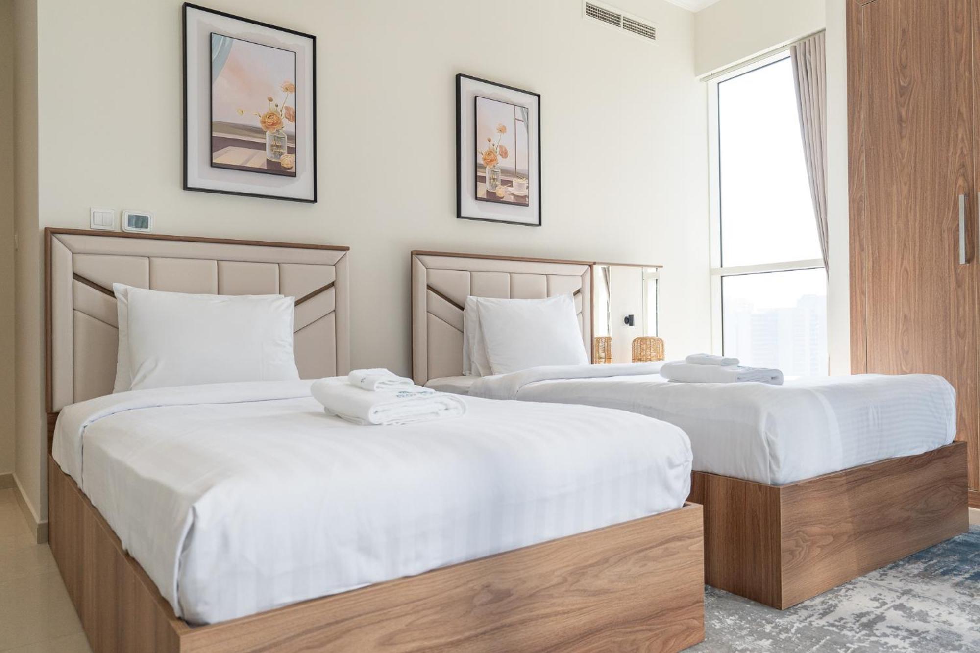 Heaven Crest Downtown - 3 Bedroom 2 Minute Walk To Mall And Burj Khalifa *