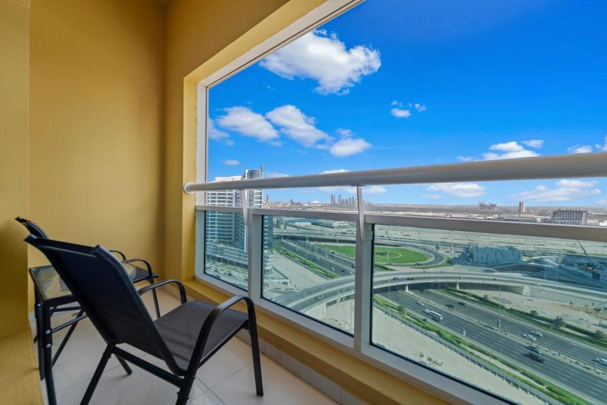 Apartment Like - 1810 Stunning 1-bhk In Prime Location
