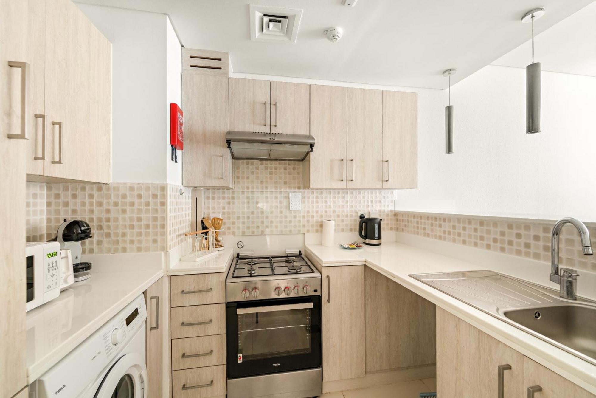 Vayk - Luxurious 2 Bd With Access In Palm Jumeirah Apartment