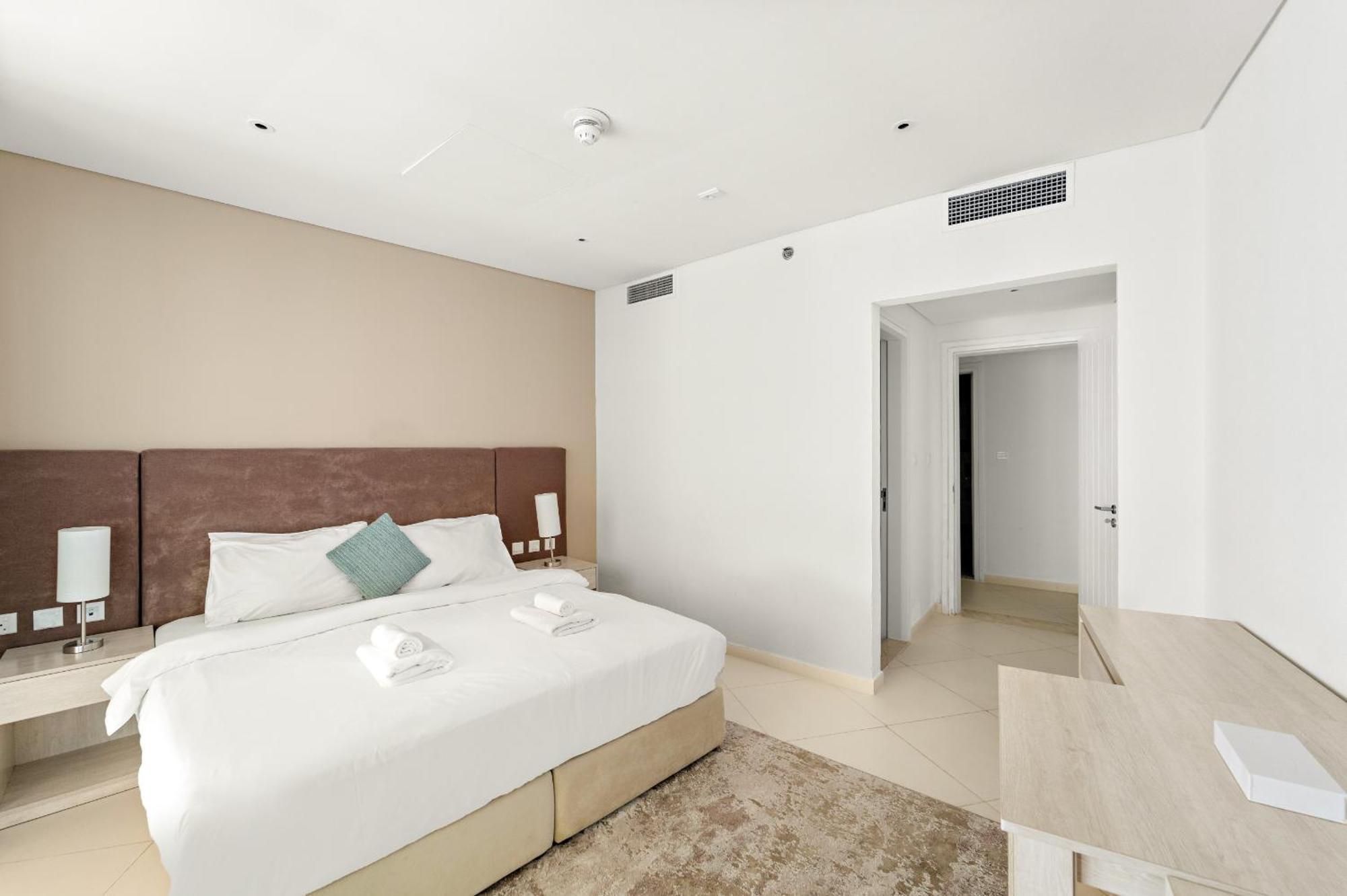 Apartment Vayk - Luxurious 2 Bd With Access In Palm Jumeirah Dubai
