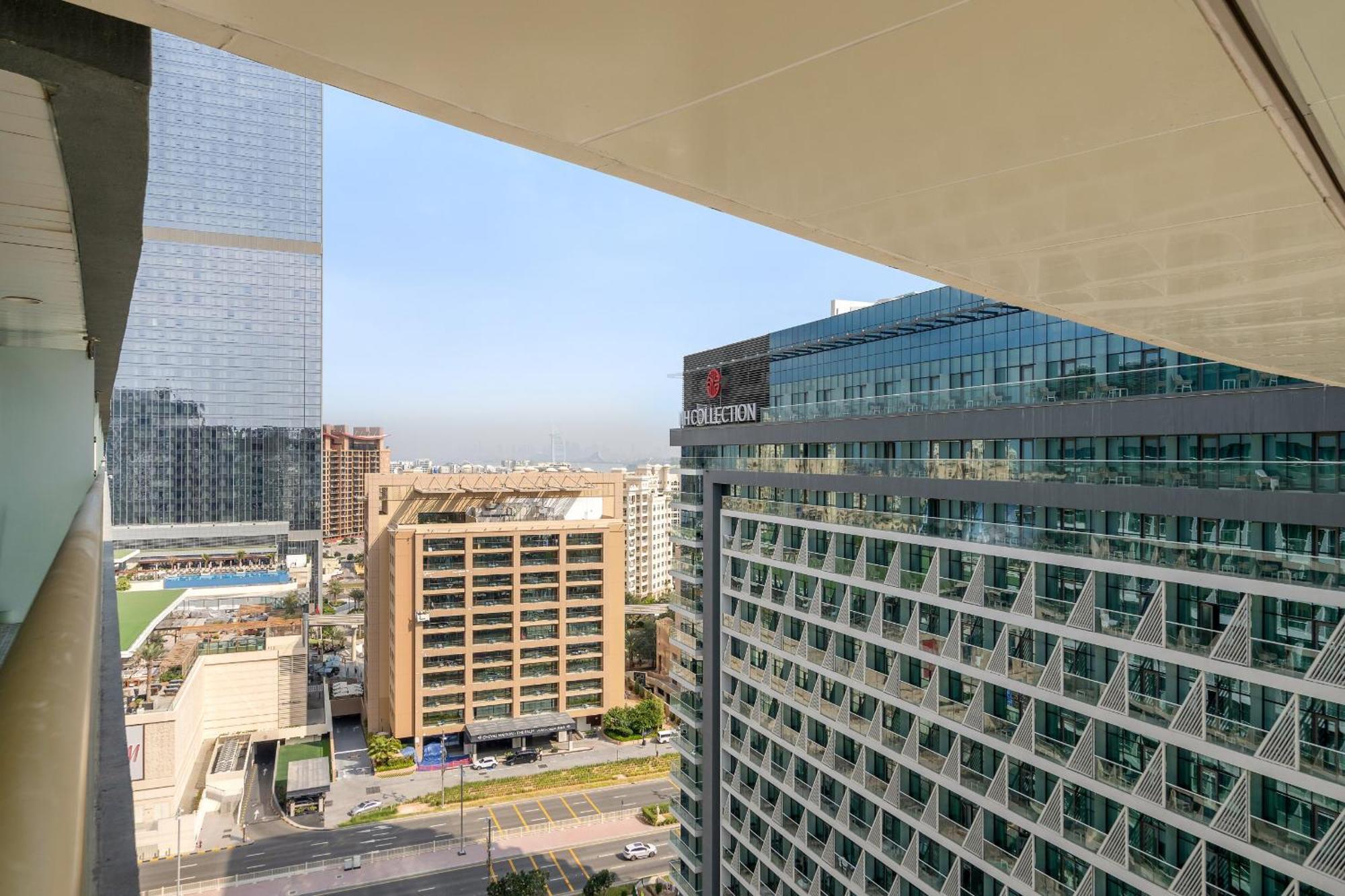 Vayk - Luxurious 2 Bd With Access In Palm Jumeirah *