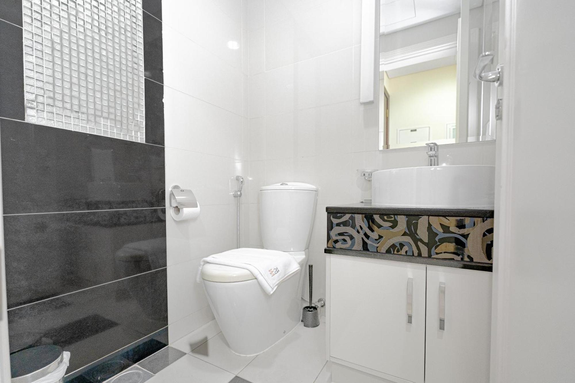 Apartment Escape24 - Vogue 1br Near Burj Khalifa And Mall Downtown *