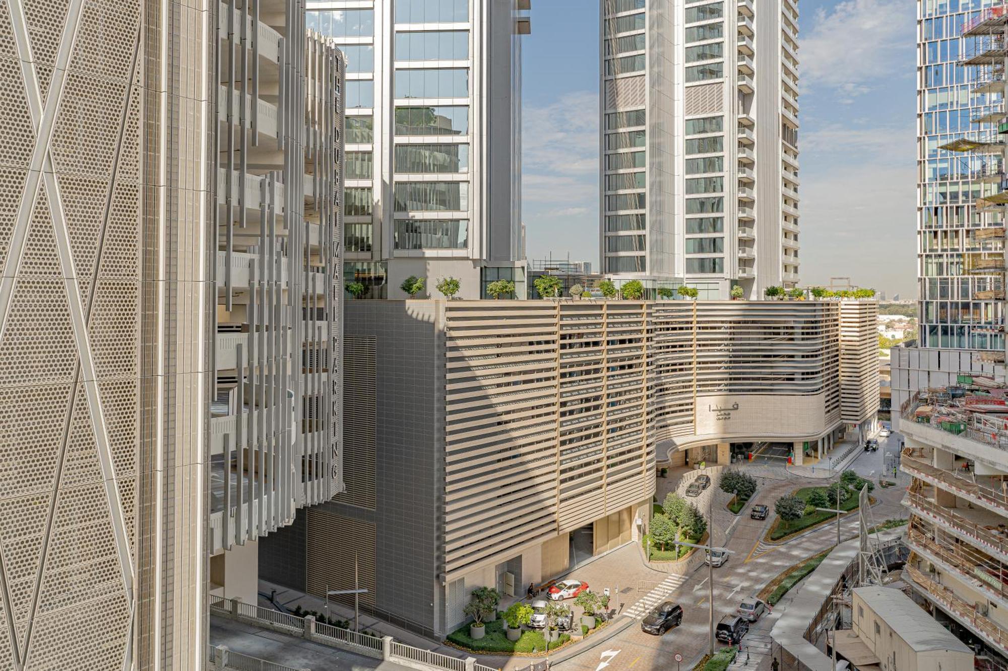 Escape24 - Vogue 1br Near Burj Khalifa And Mall Downtown *