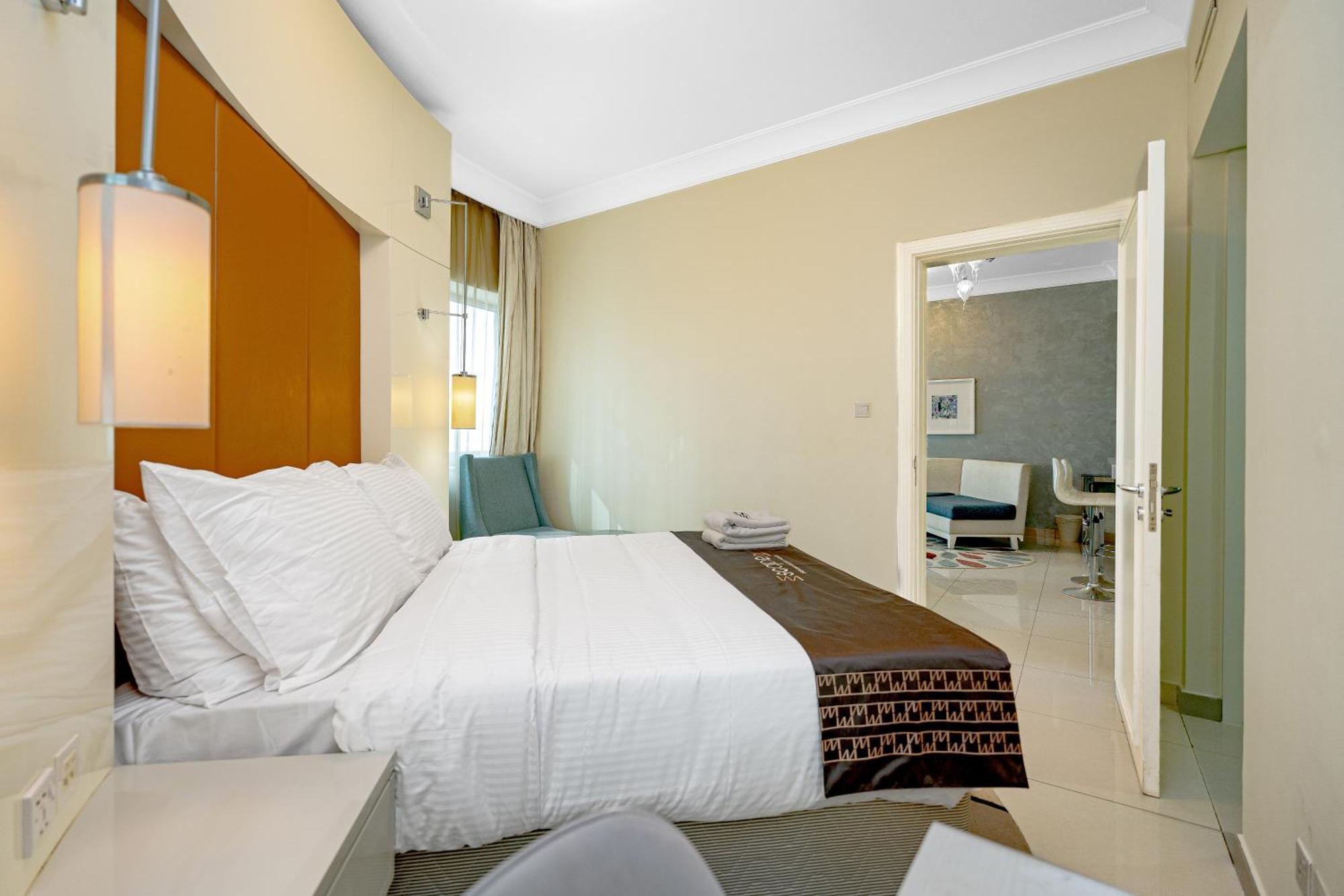 Escape24 - Vogue 1br Near Burj Khalifa And Mall Downtown Dubai