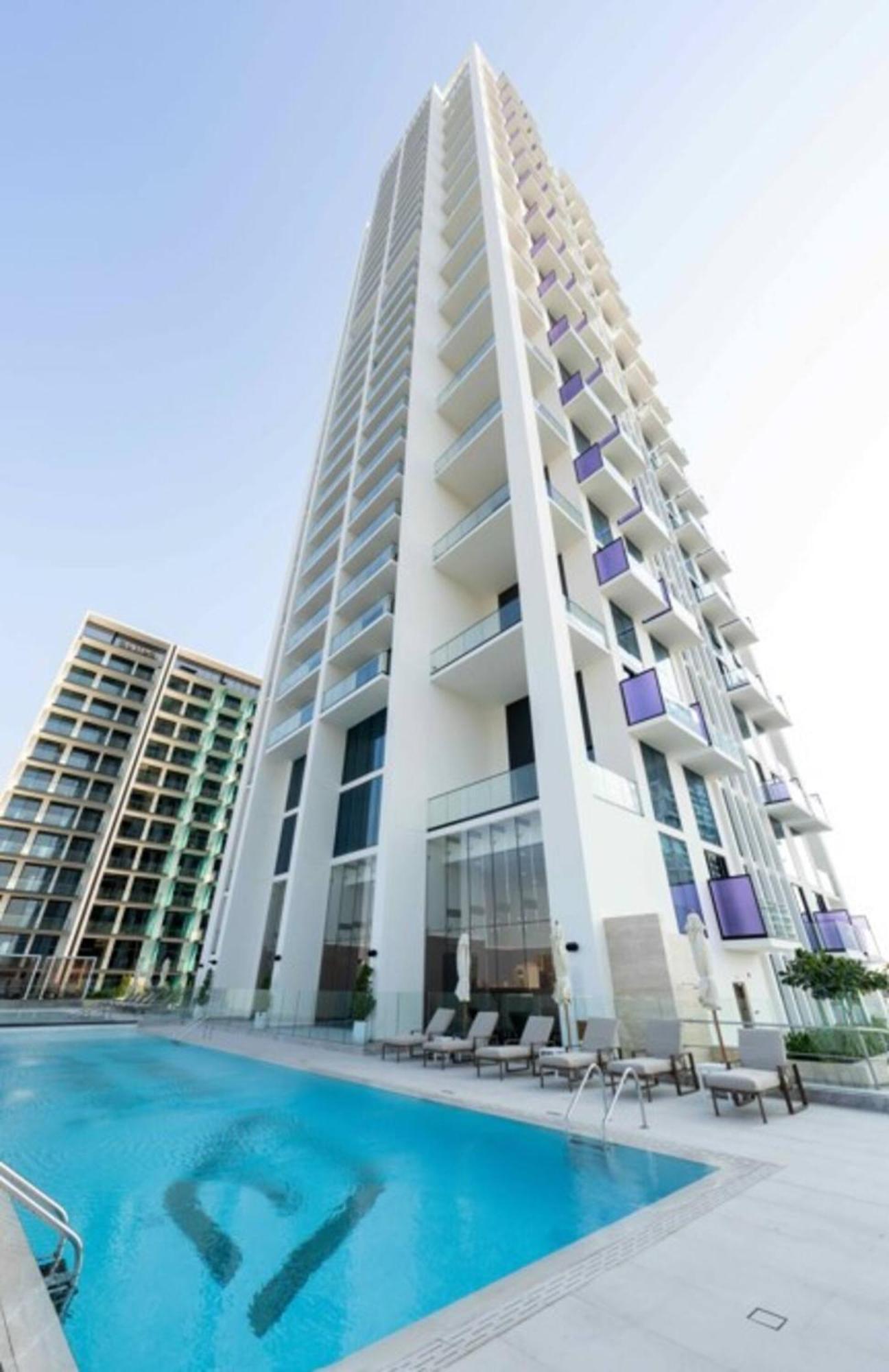 Sleek 1 Bedroom Urban Escape In Jvc Dubai