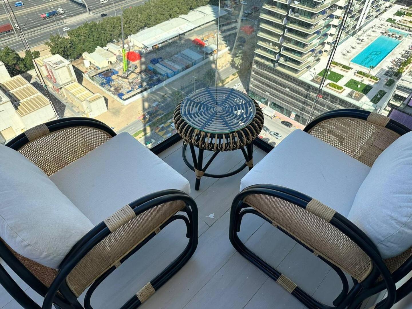 Sleek 1 Bedroom Urban Escape In Jvc Dubai