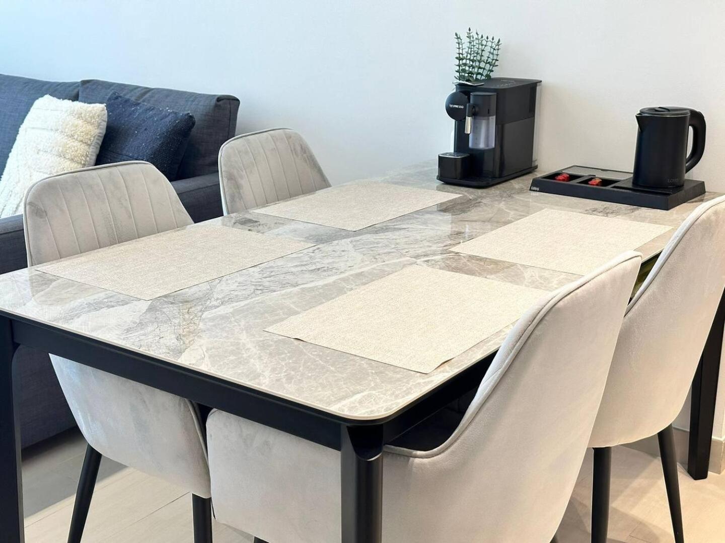 Sleek 1 Bedroom Urban Escape In Jvc Dubai