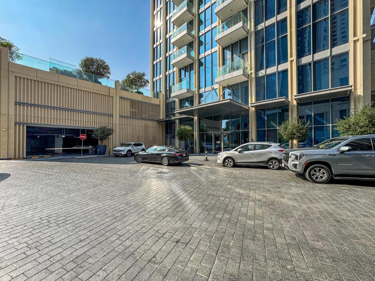 2br Haven With Pool, Gym, Tennis Court And Playground Apartment