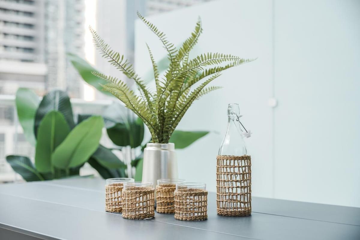 Bali-inspired 1-bedroom For 4 In Business Bay Apartment