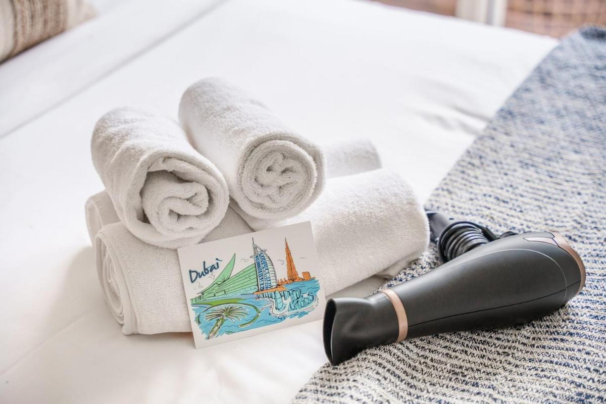 Bali-inspired 1-bedroom For 4 In Business Bay *