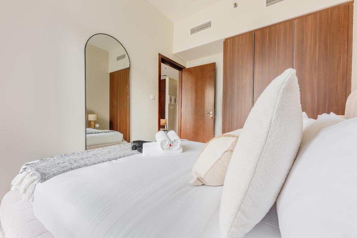 Apartment Bali-inspired 1-bedroom For 4 In Business Bay Dubai