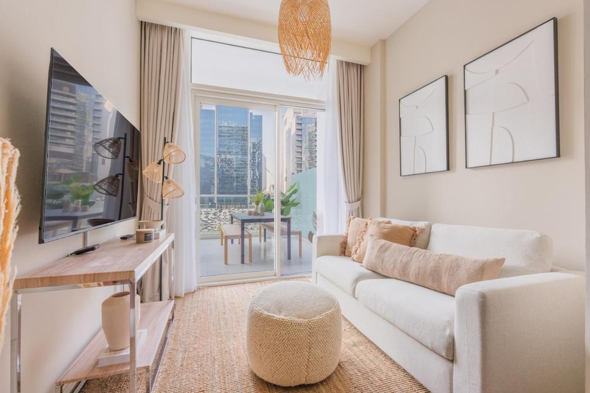 Bali-inspired 1-bedroom For 4 In Business Bay * Dubai