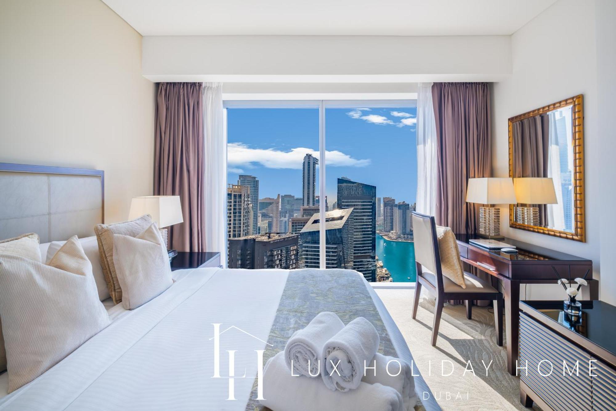 Lux The Jw Marina 3 *