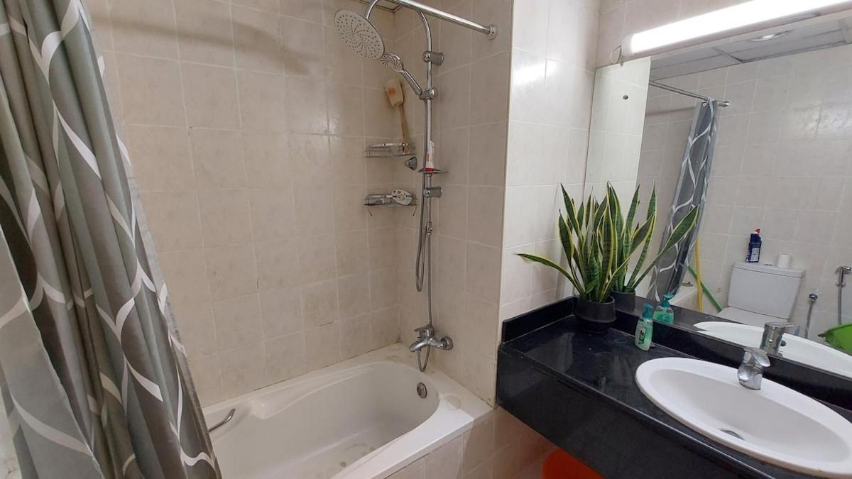 Apartment 1 Bhk *