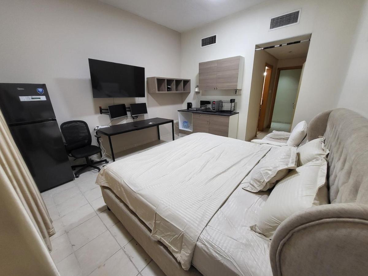 1 Bhk Apartment *