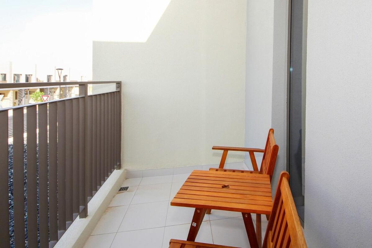 Parkside 2 Family Townhouse-3br-emmar South Golf Villa