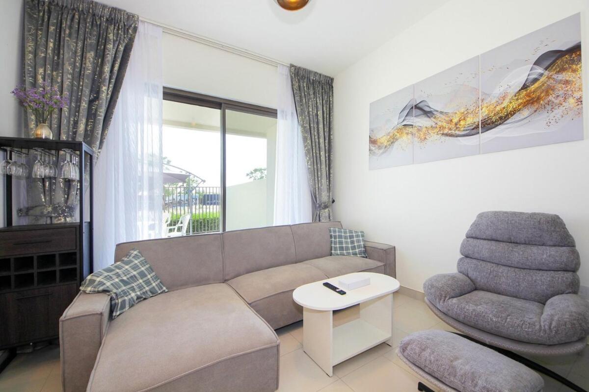 Parkside 2 Family Townhouse-3br-emmar South Golf Villa