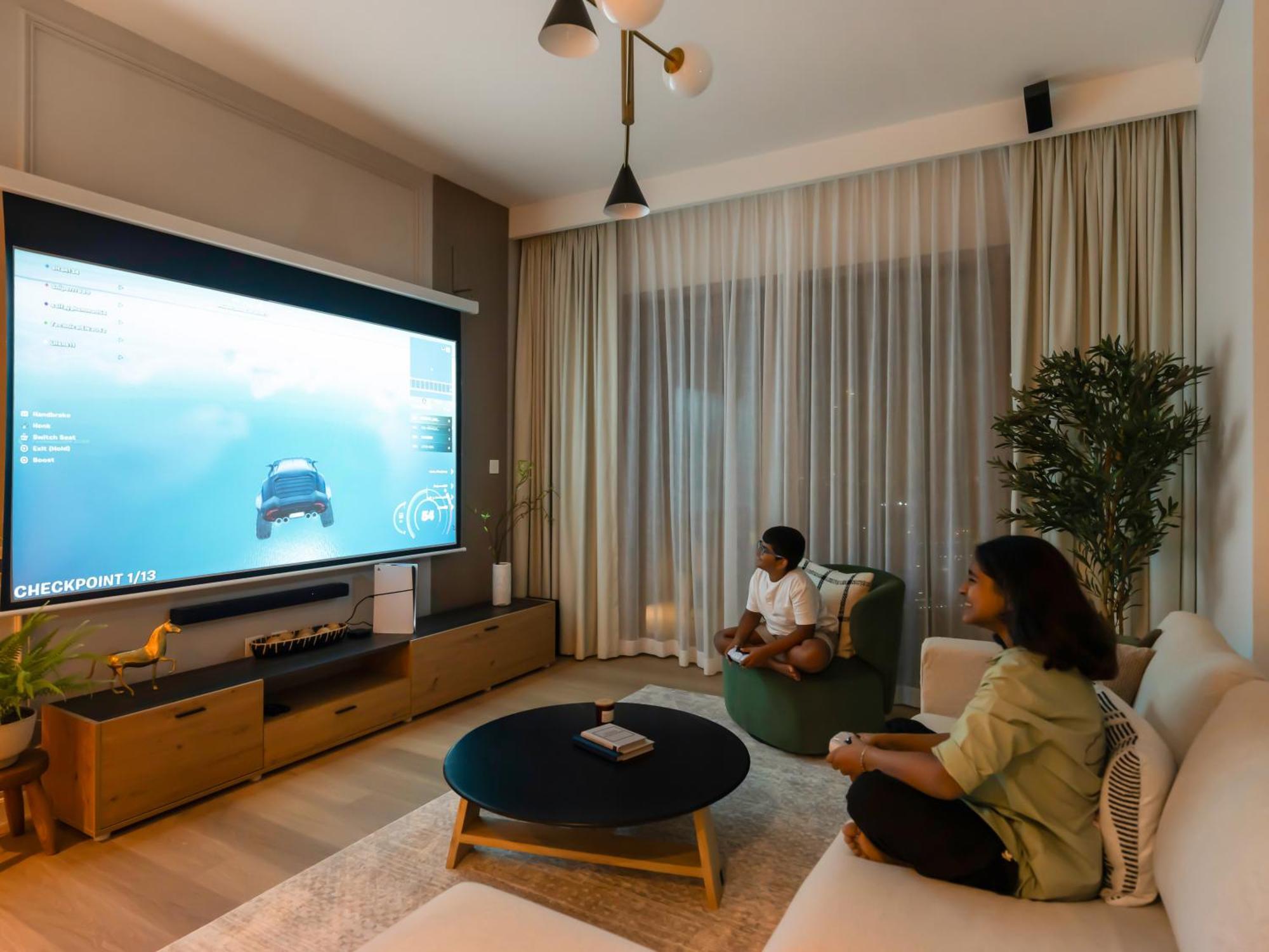 The Cinema Luxury 2-bed Near Mall Apartment Dubai