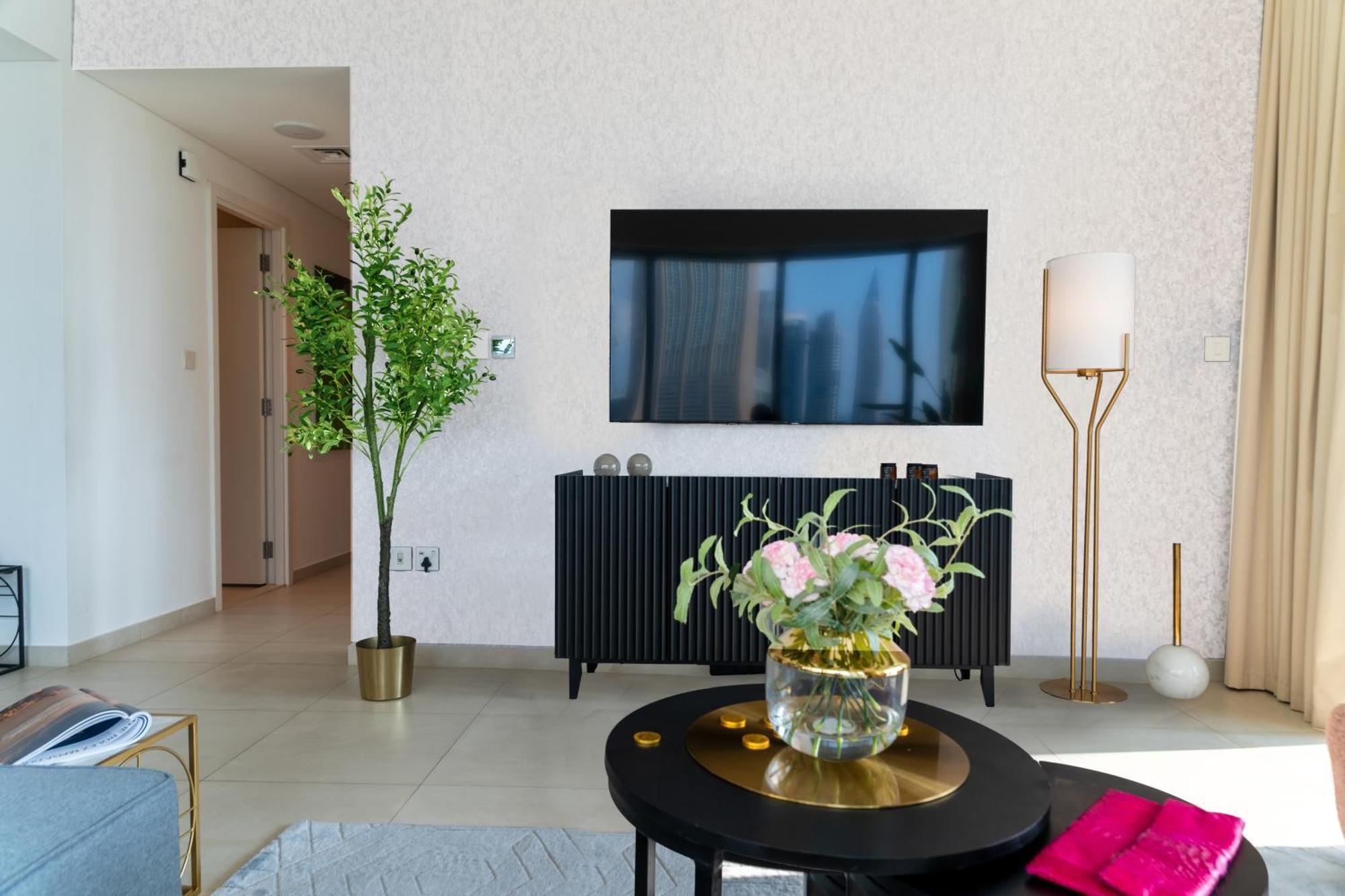 Apartment Burj Khalifa Lifestyle Boost! Fabulous 4bed Open View Corner Mall Access *