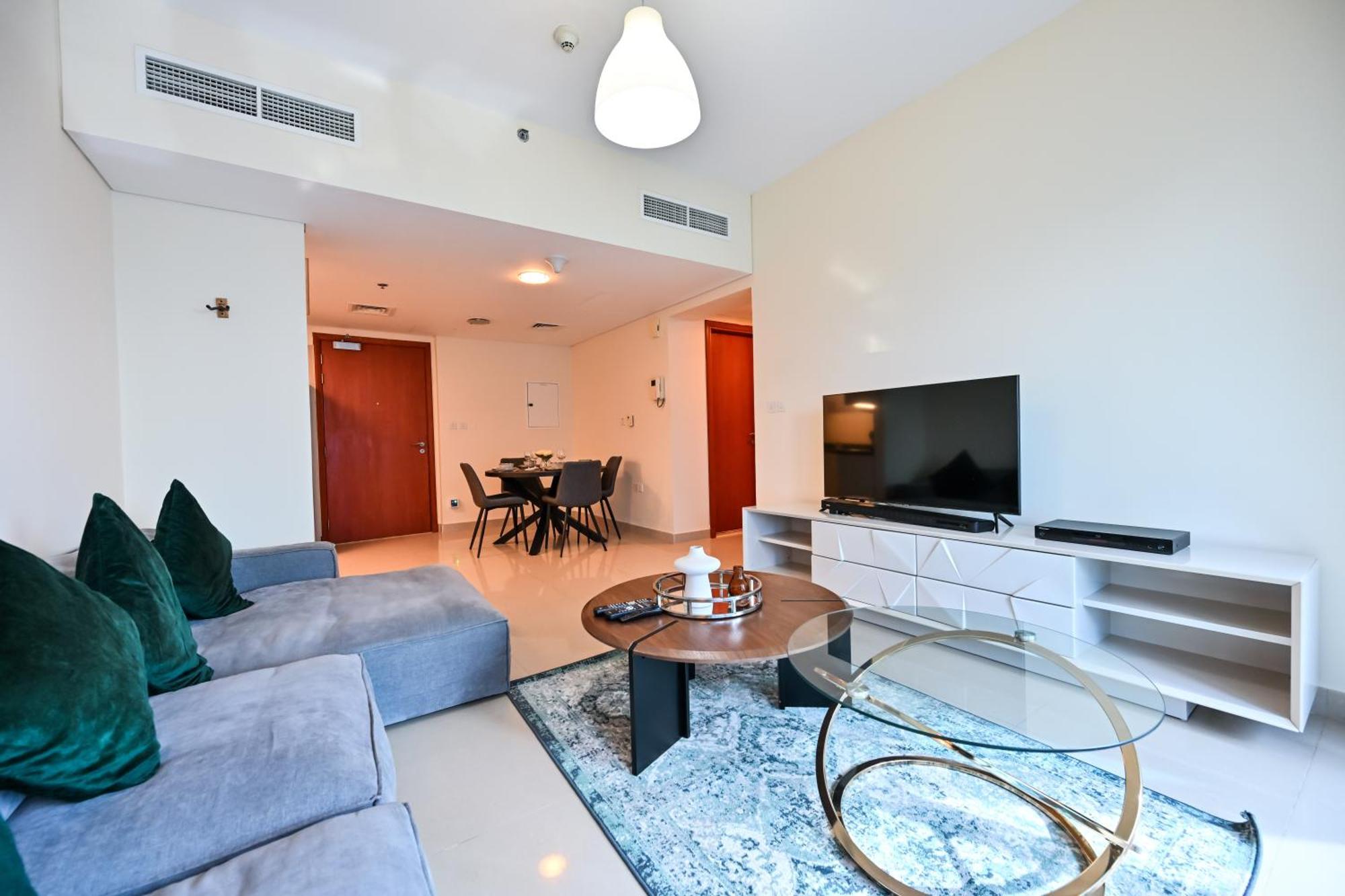 Spacious 1br In Difc