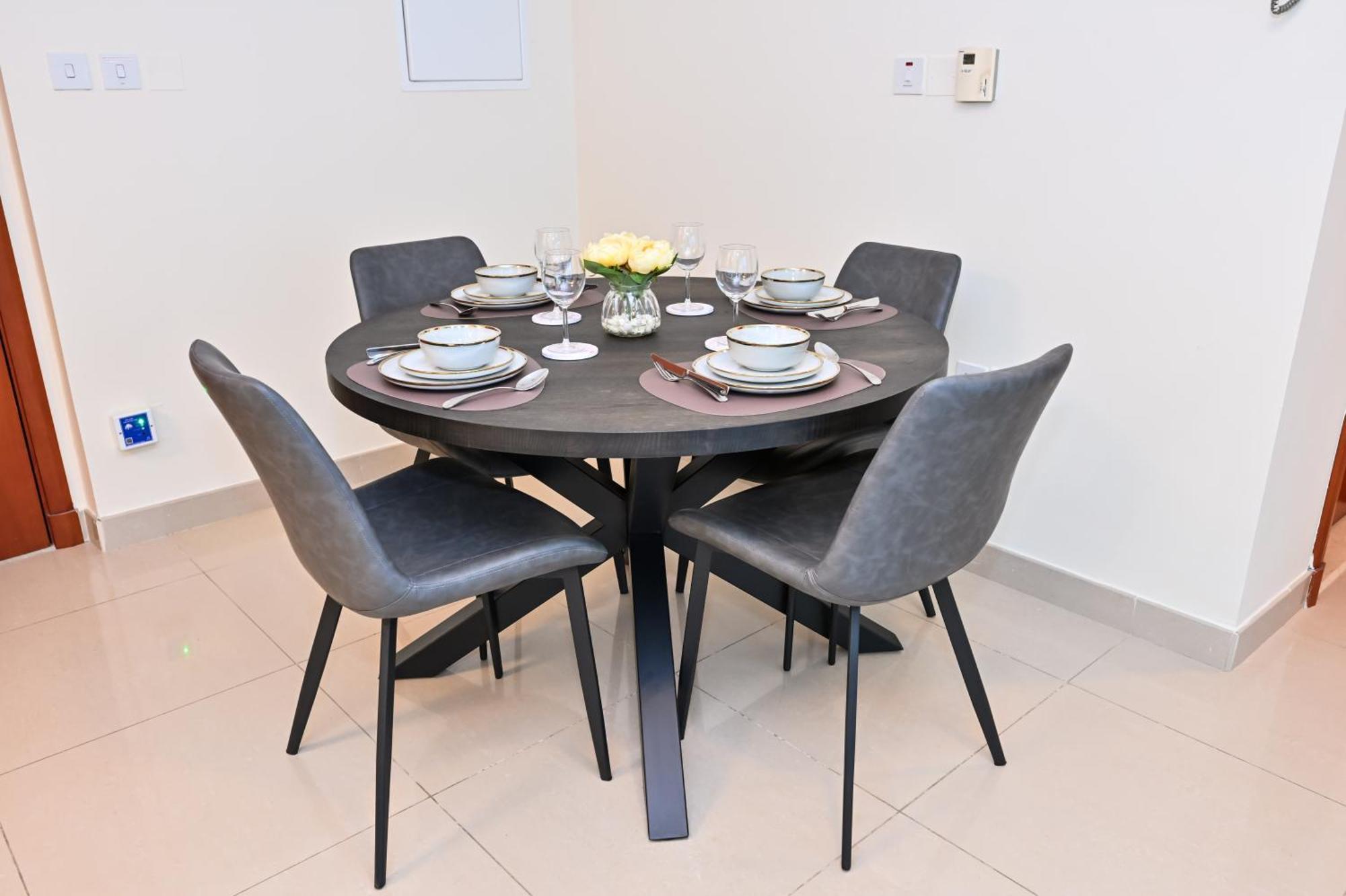 Spacious 1br In Difc *