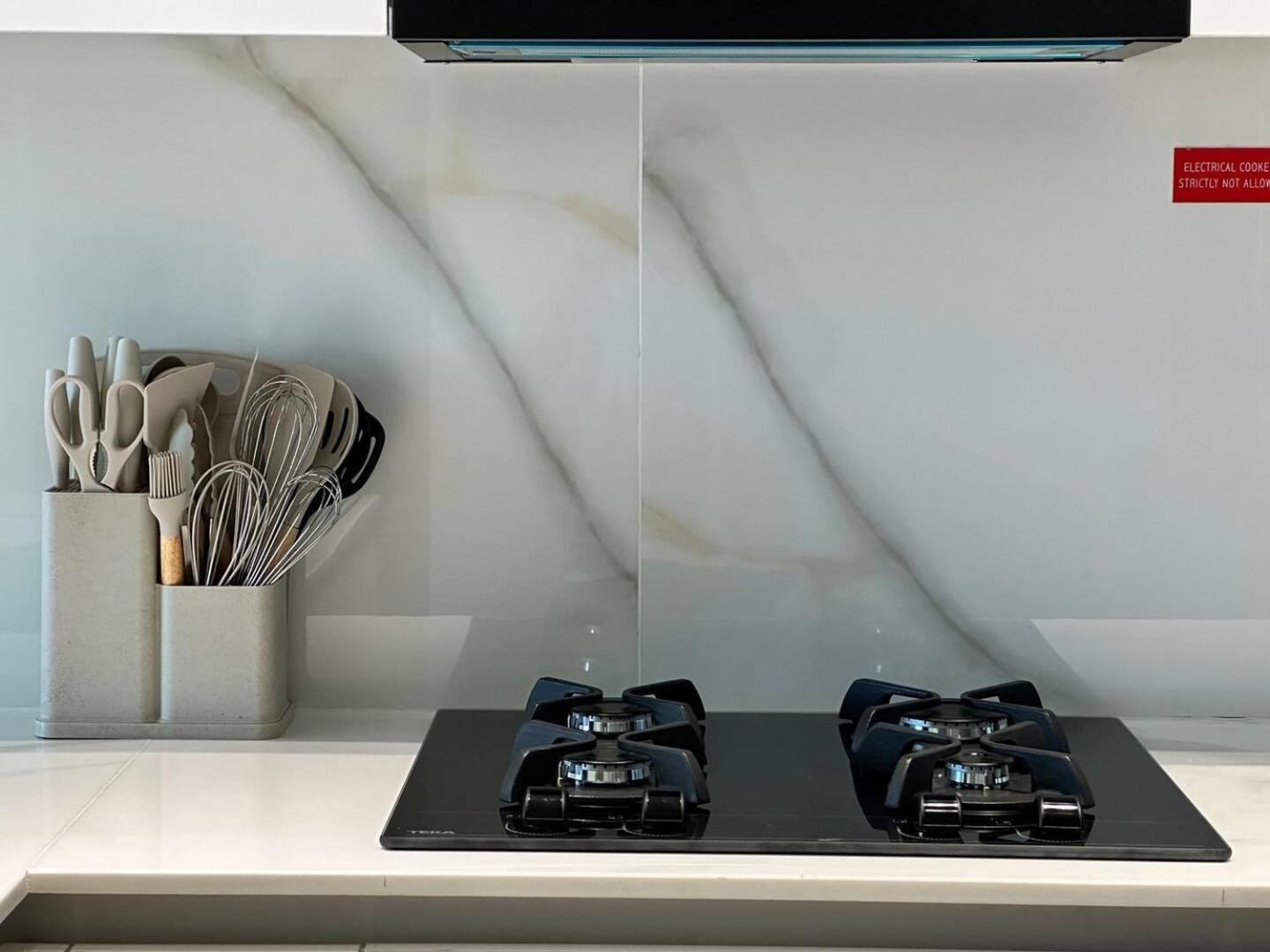 Modern And Spacious 1 Bedroom In Jvc Apartment