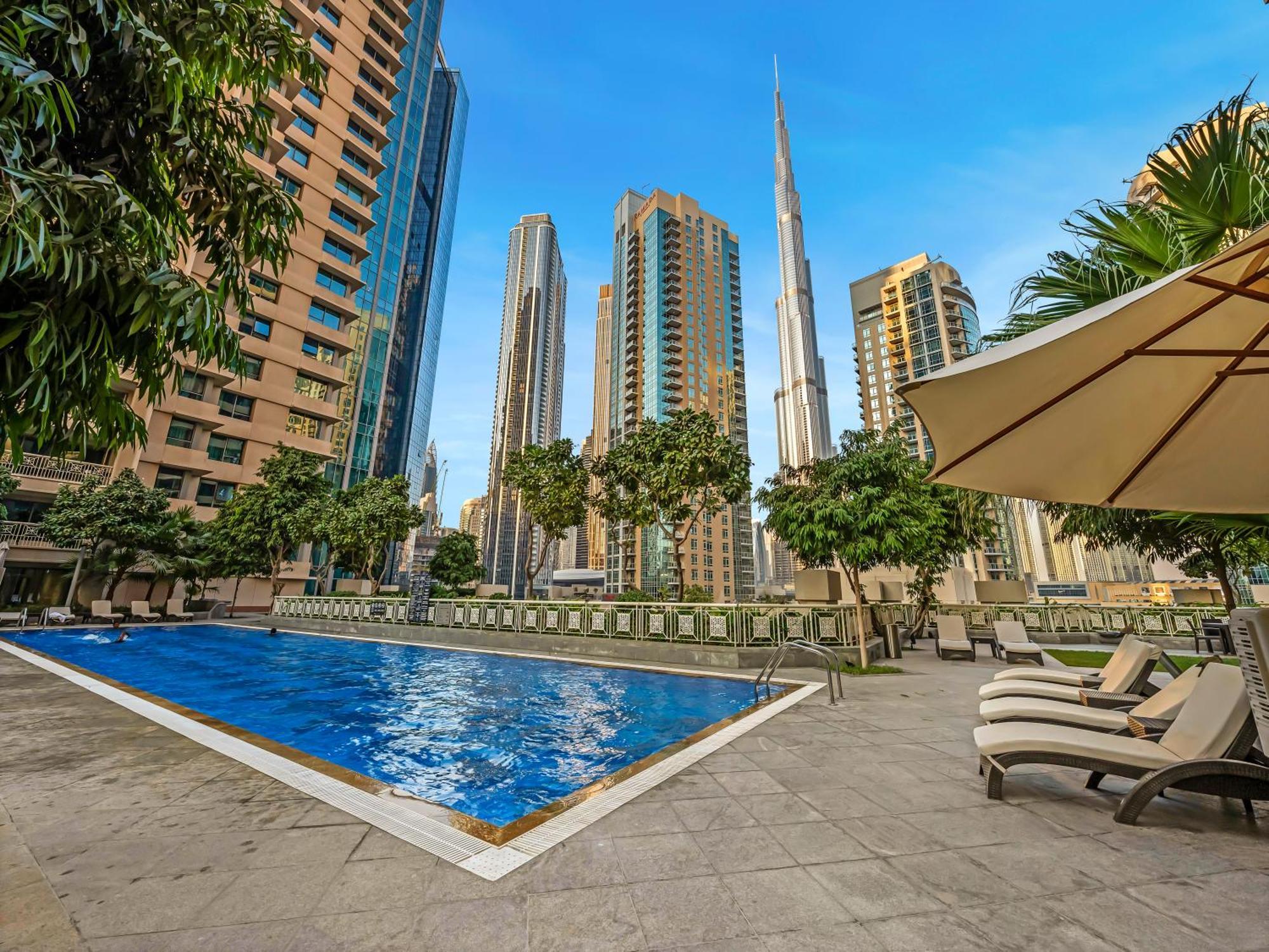 Royal Vista At 29 Boulevard - & Burj Khalifa Views - Brand New Luxury 3br * Dubai