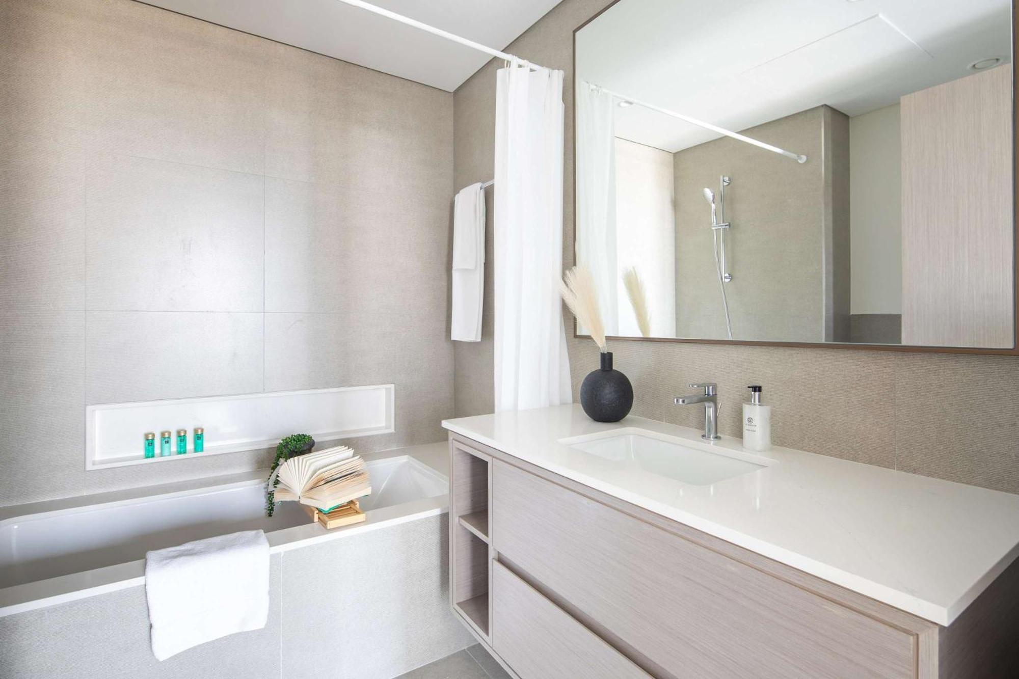 Apartment Frank Porter - Grande Signature Residences Dubai
