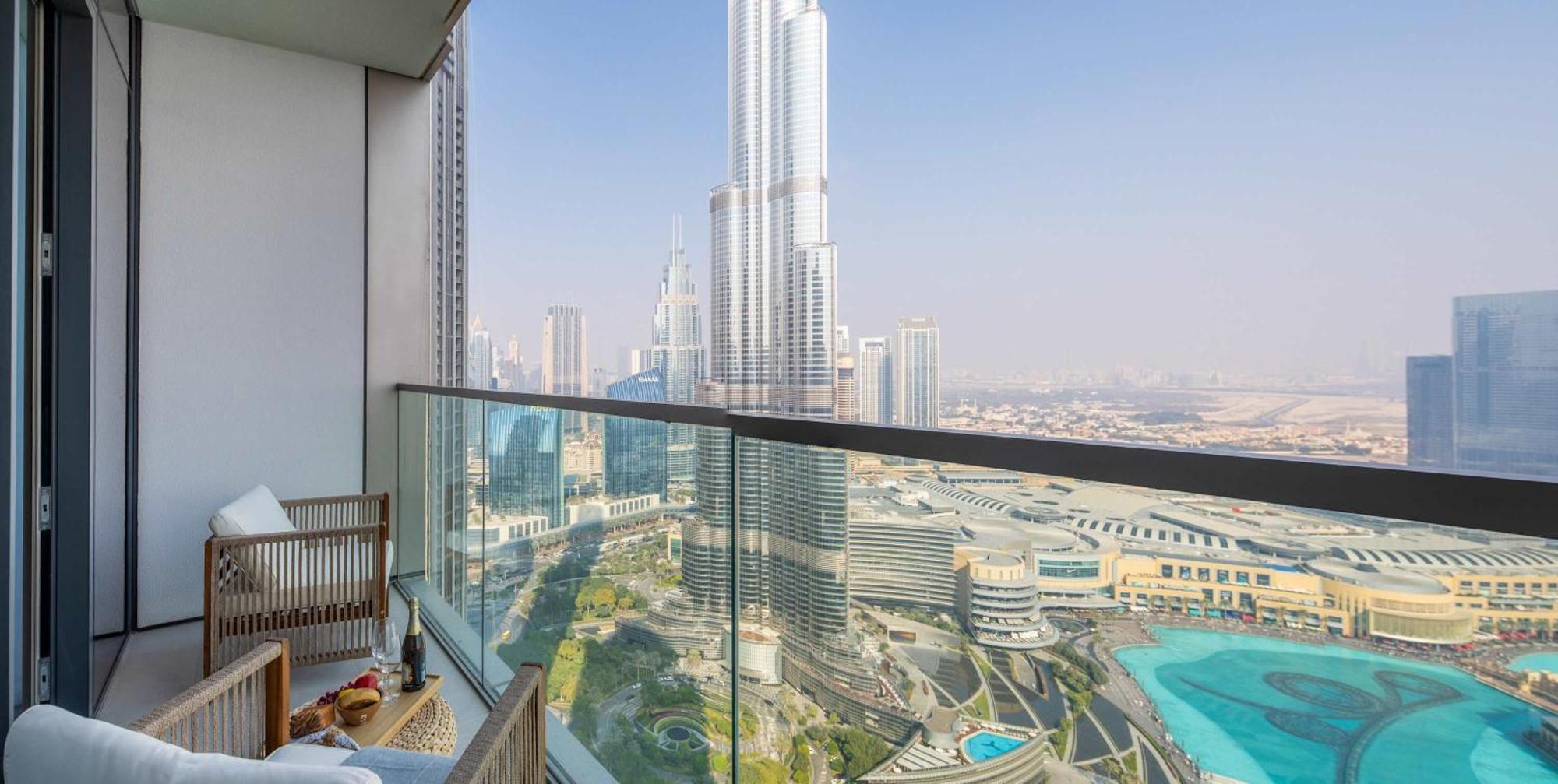 Frank Porter - Grande Signature Residences Apartment