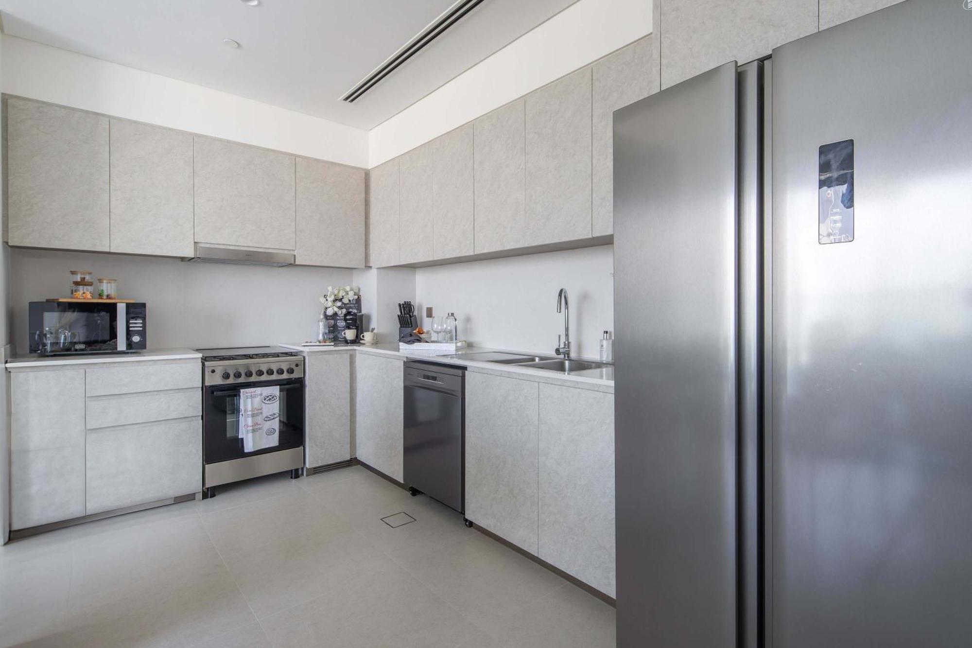 Frank Porter - Grande Signature Residences