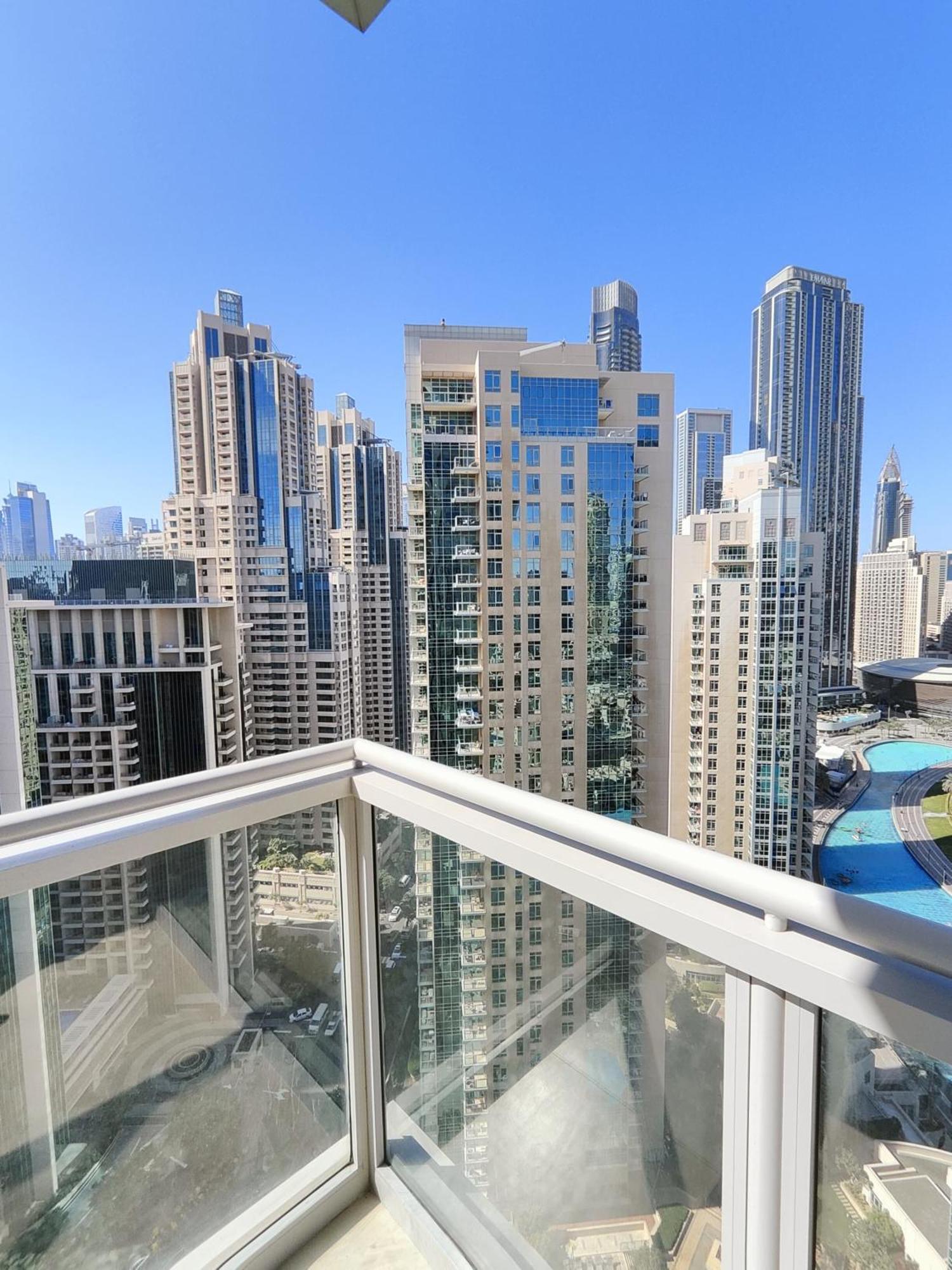 Luxury Burj Facing In Dt * Dubai