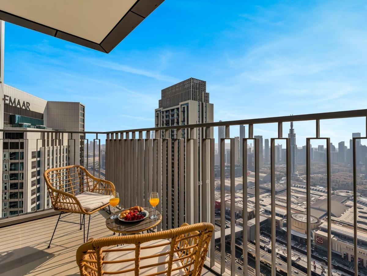 Royal Vista At Downtown Views Ii - Downtown & Burj Khalifa Views - Brand New Luxury 4br * Dubai