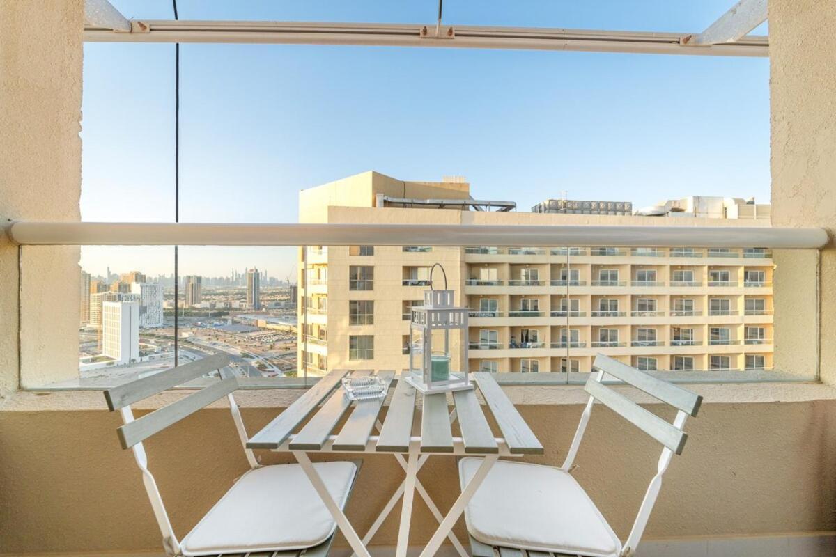 Apartment First Class 1br Classy With View