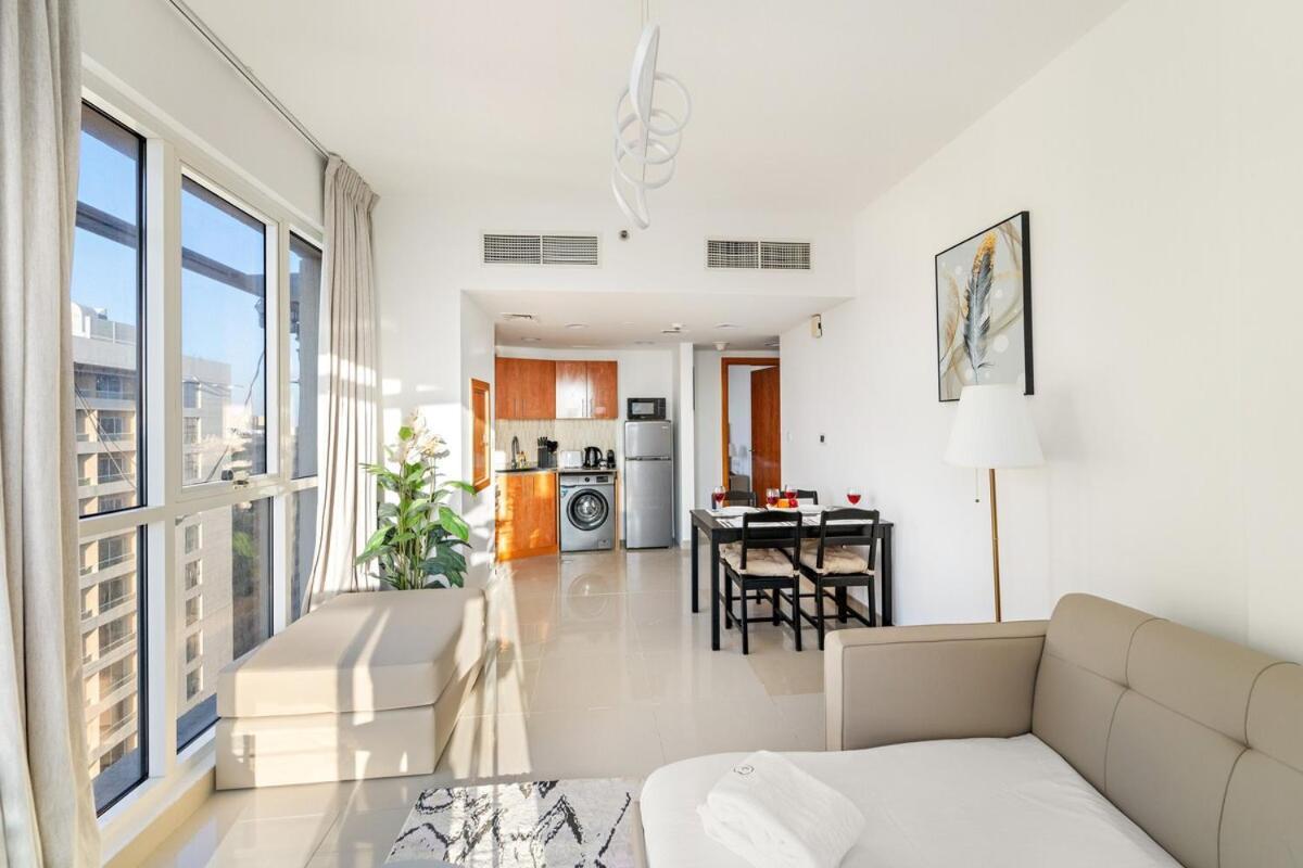 Apartment First Class 1br Classy With View