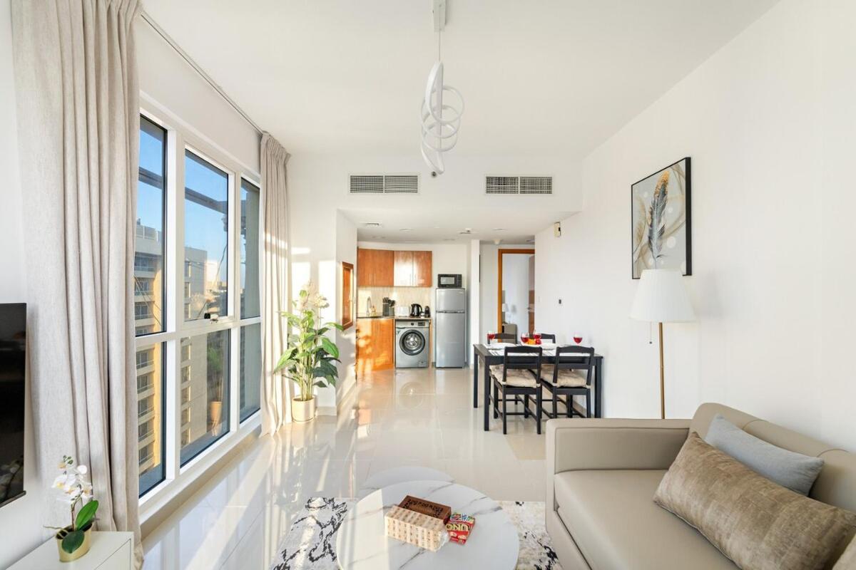 Apartment First Class 1br Classy With View *