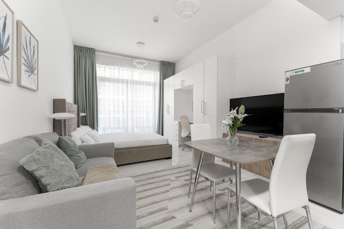 Apartment Havn - Infront Of Circlemall, Jvc *