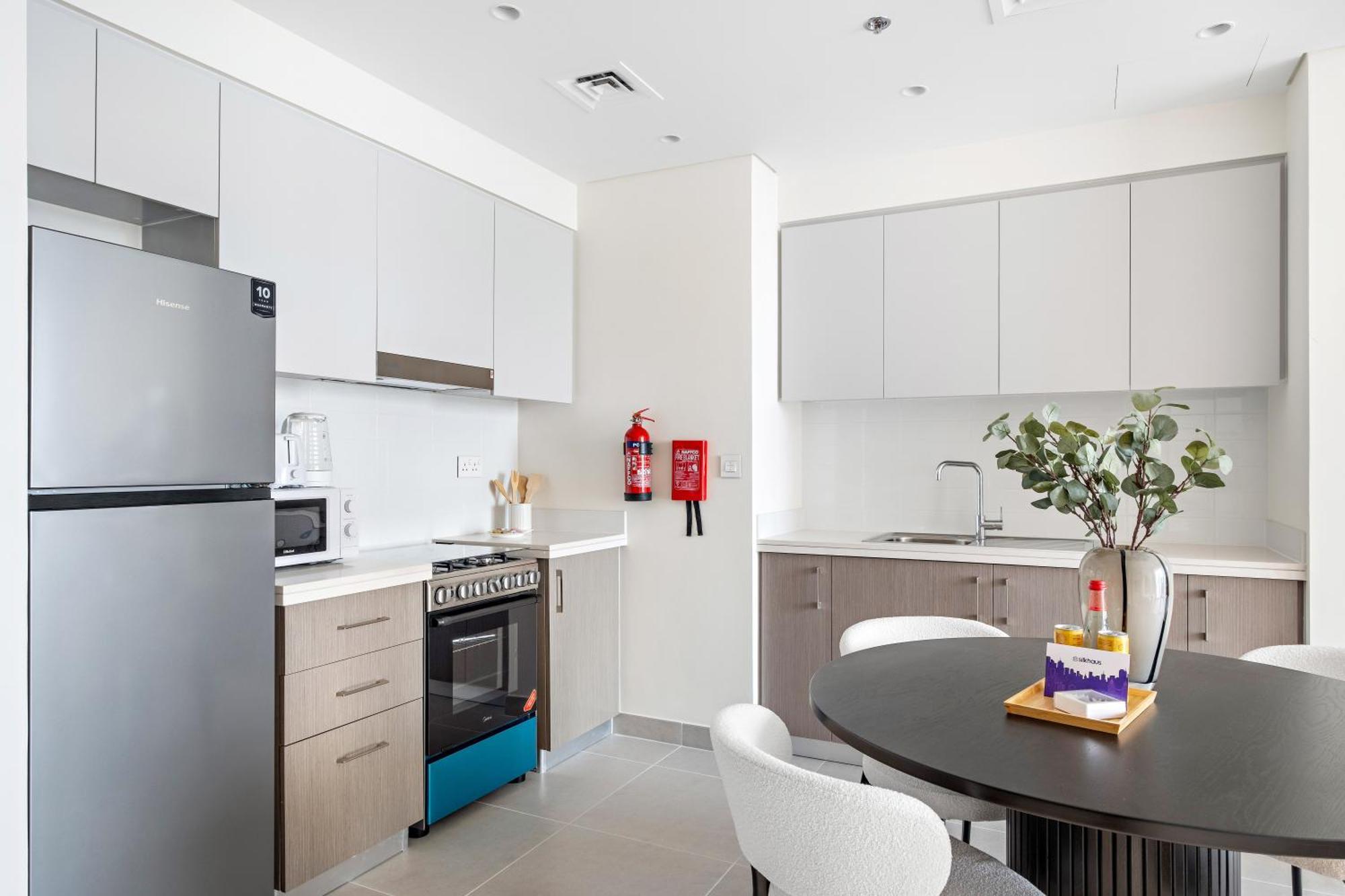 Silkhaus Classical 1bdr In Opera District Dubai