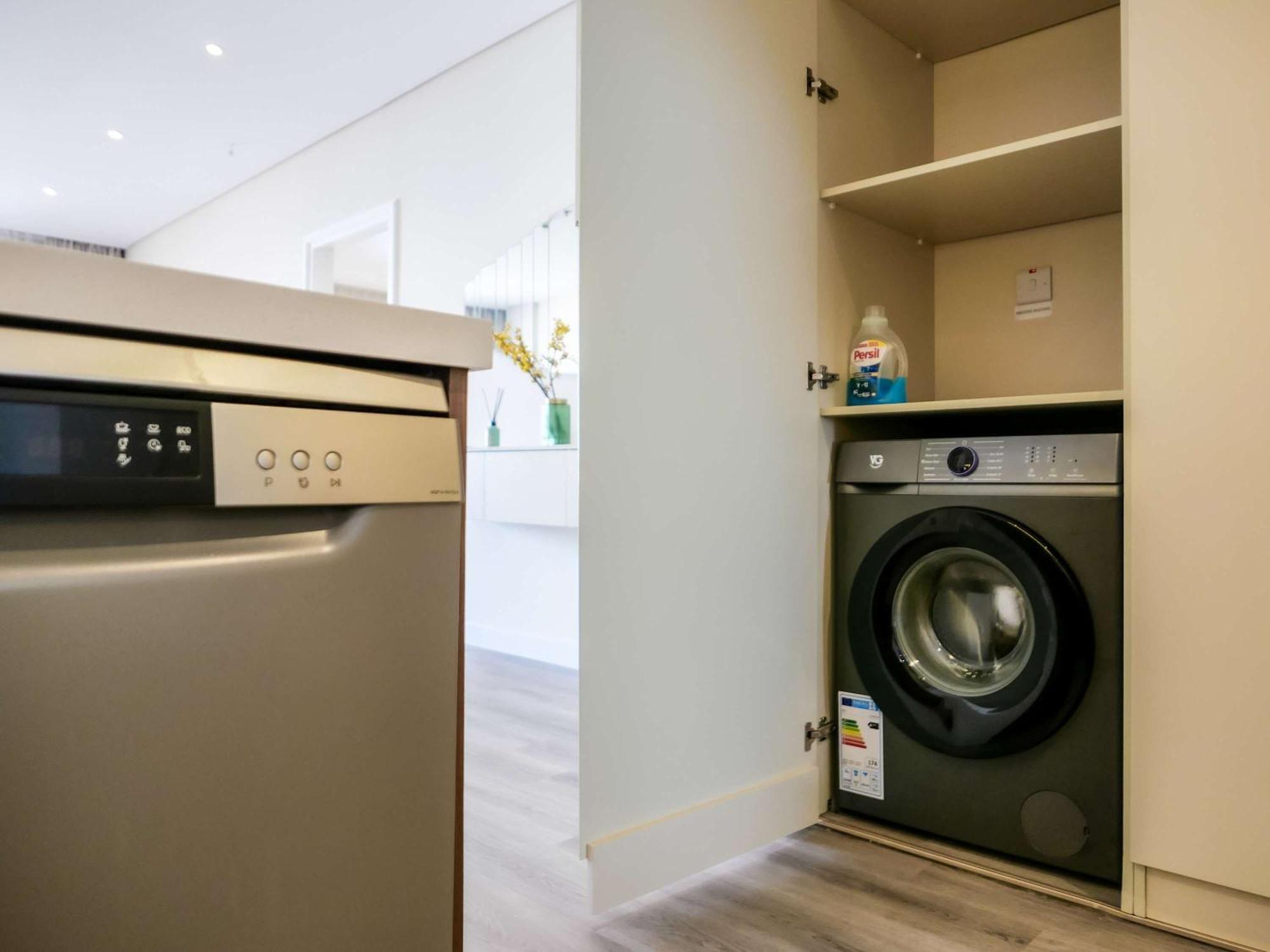 Renovated 1br Haven In 5 Star Apartment