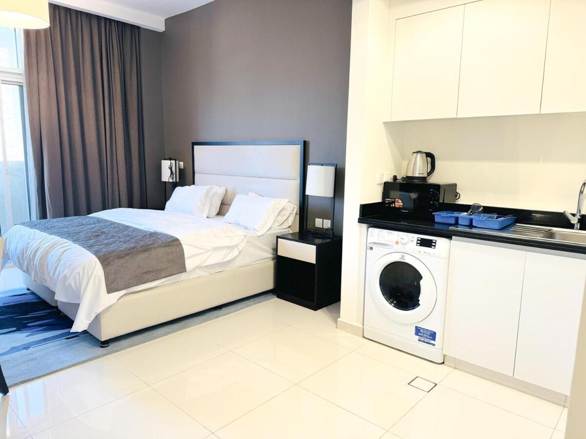 Daily And Monthly In Jvc Apartment