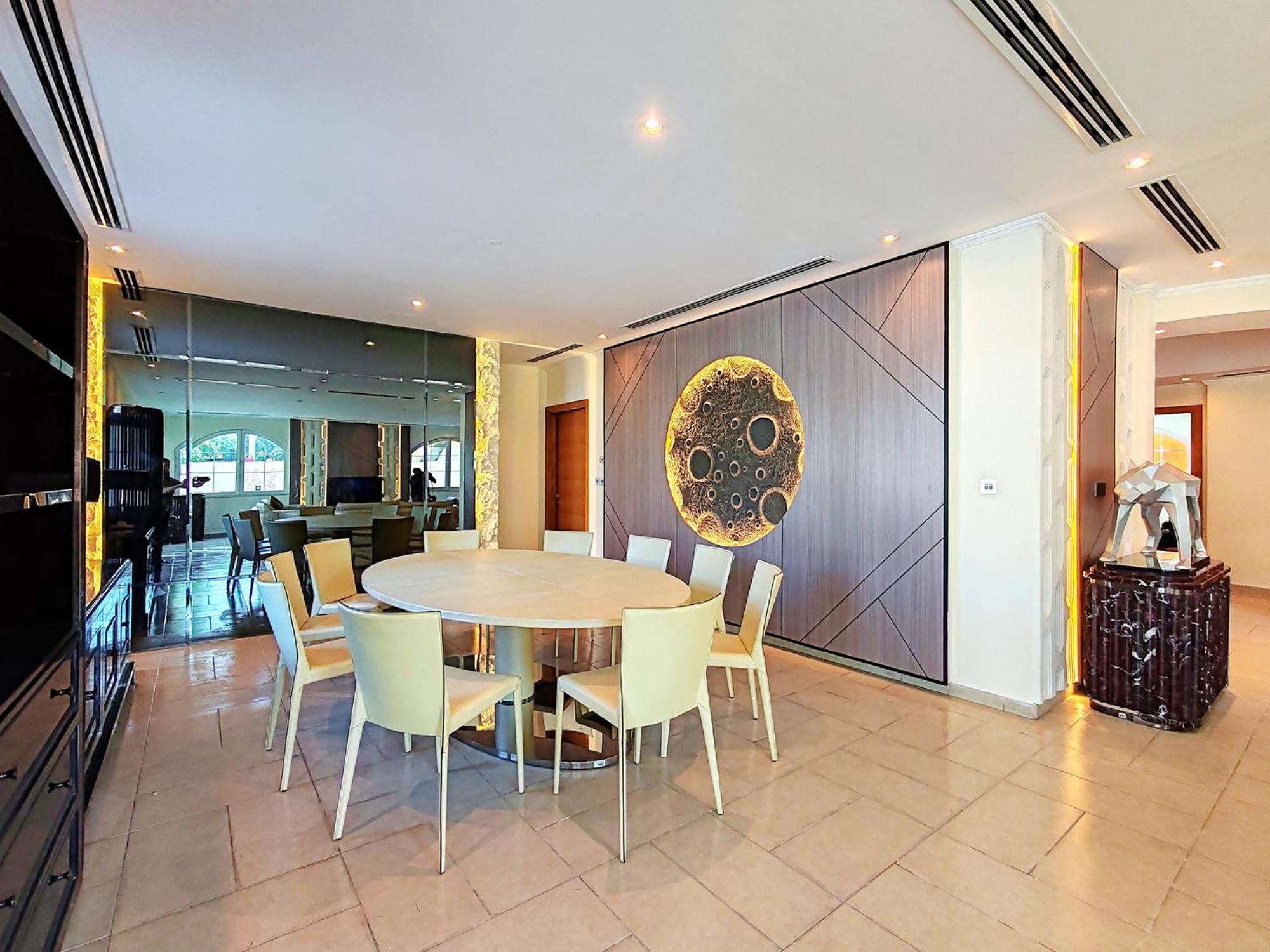 Royal Private Pool, Lux 7-bedroom On Marina *