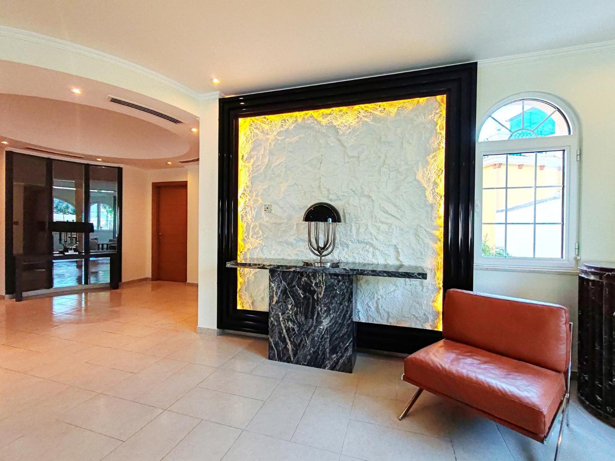 Royal Private Pool, Lux 7-bedroom On Marina Dubai