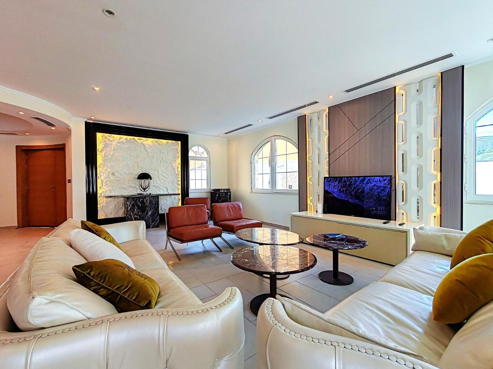 Villa Royal Private Pool, Lux 7-bedroom On Marina Dubai