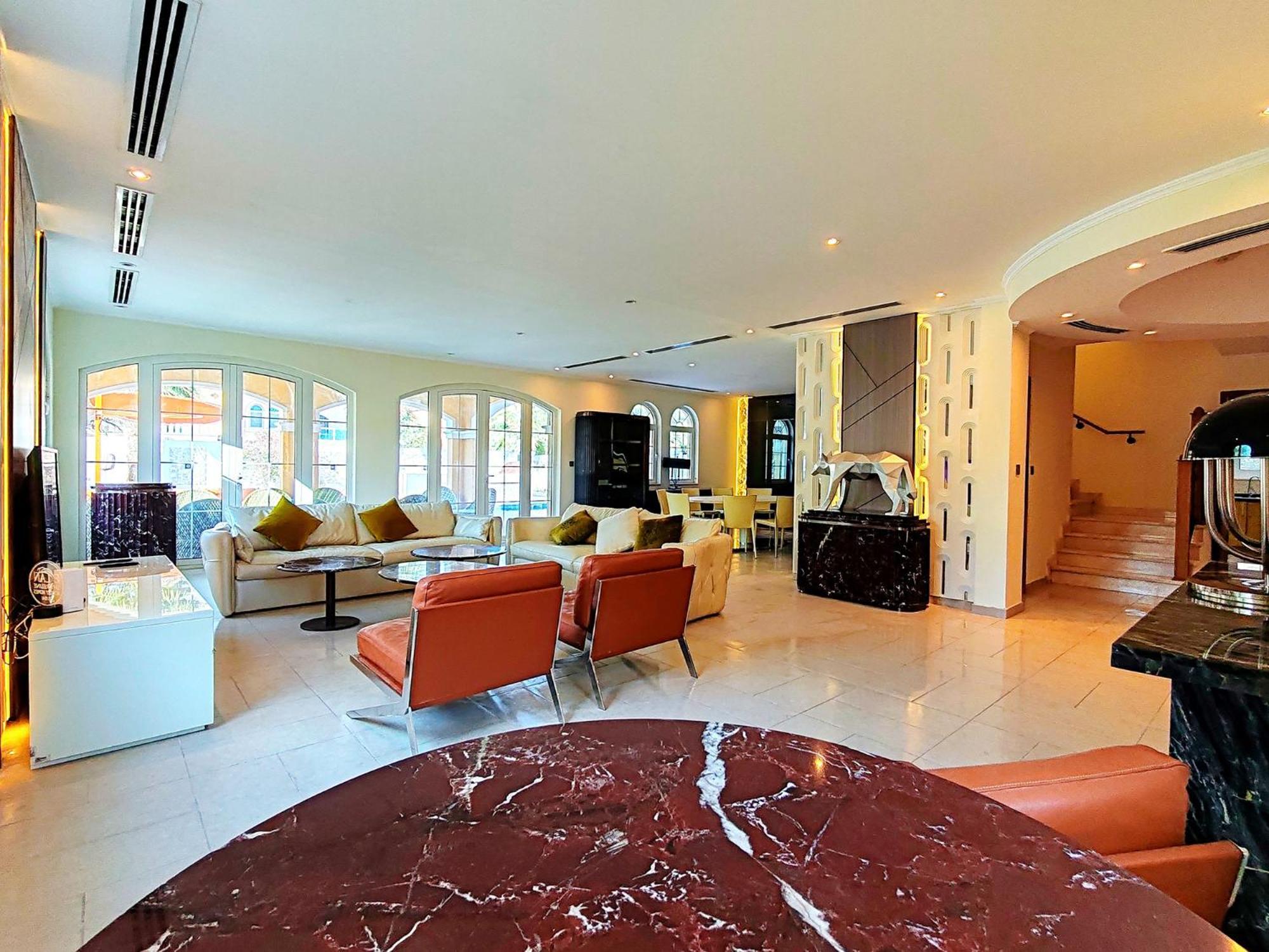 Royal Private Pool, Lux 7-bedroom On Marina Villa *