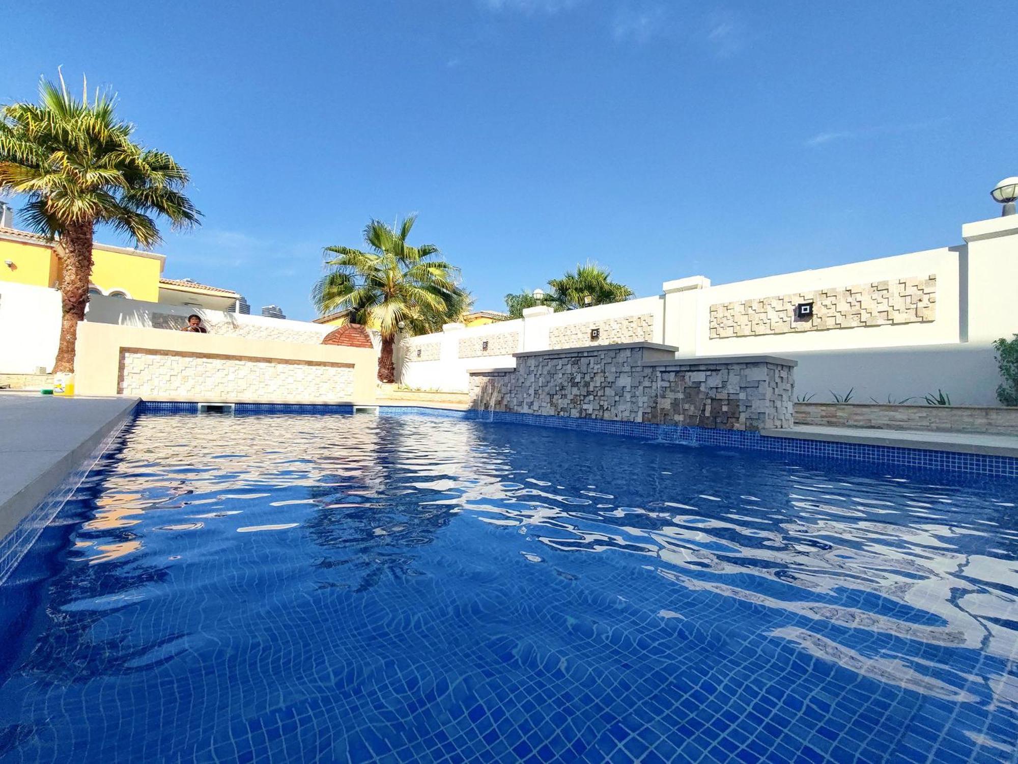 Royal Private Pool, Lux 7-bedroom On Marina * Dubai