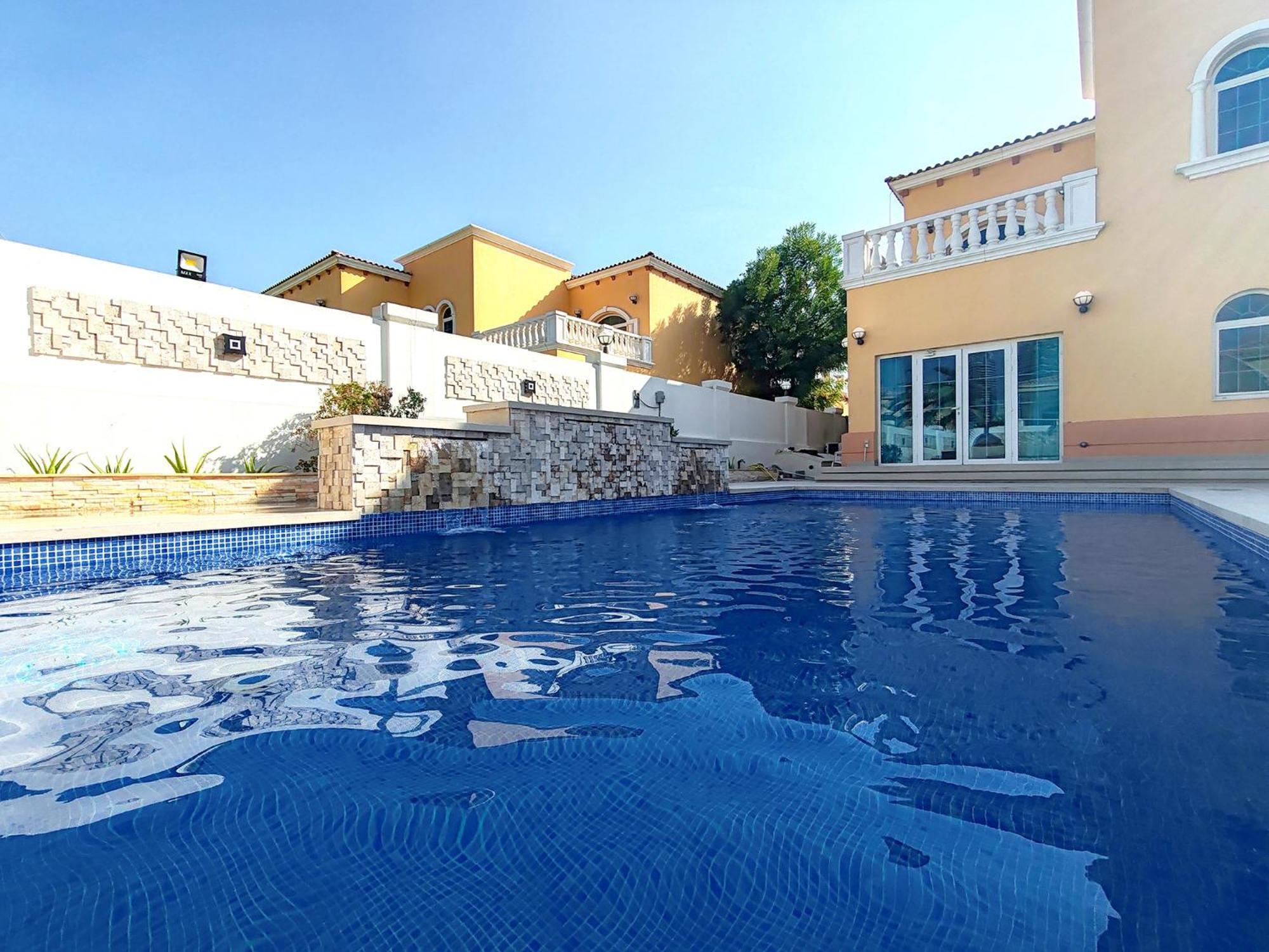 Villa Royal Private Pool, Lux 7-bedroom On Marina Dubai