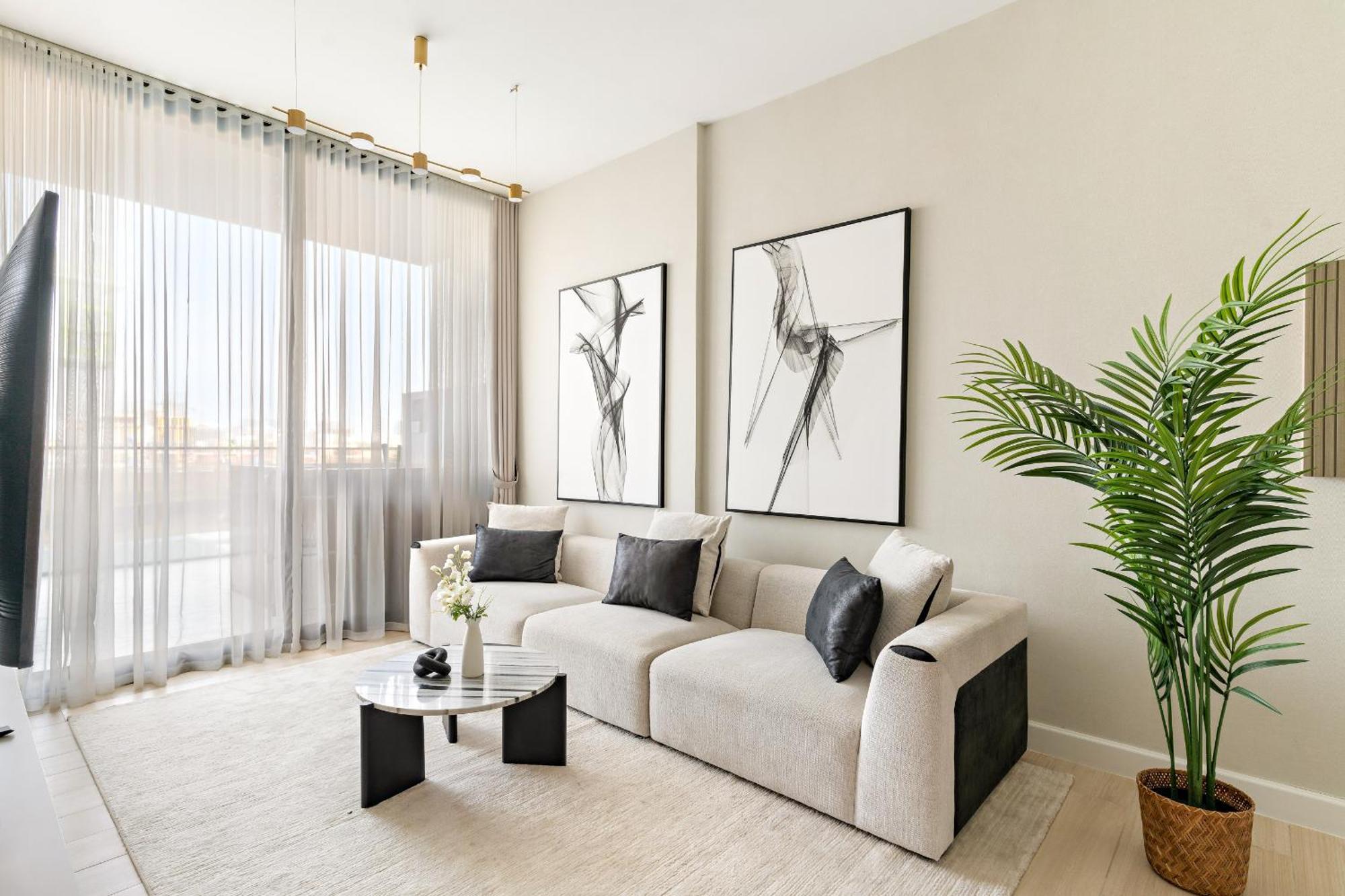 Vayk - Luxurious 2 Bd With Private Jacuzzi In Jvc Apartment